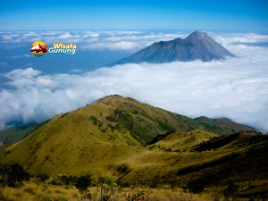 Gunung Merbabu & Merapi